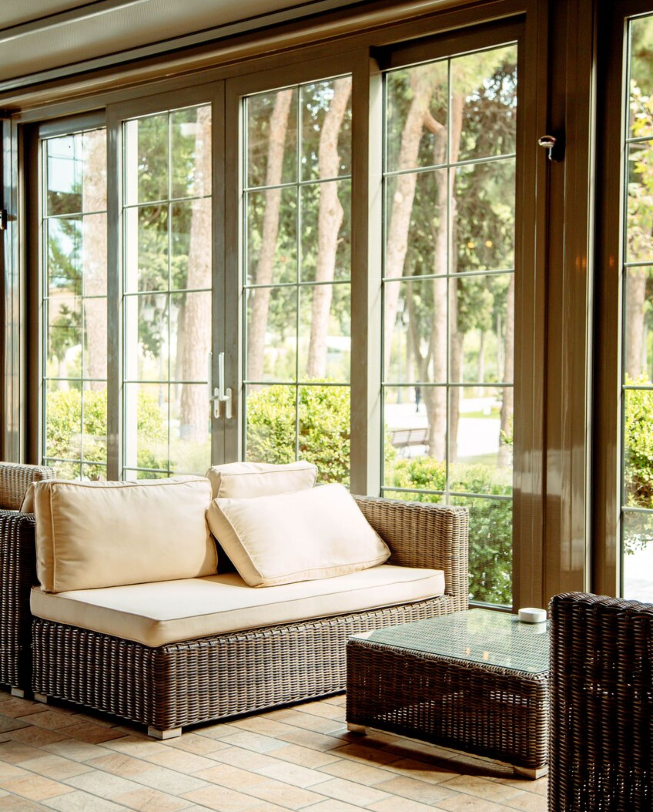 Massive Glass Solution Toughened Glass